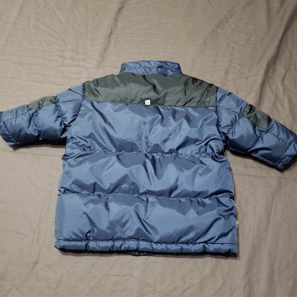 CCM Puffer Jacket Hockey Winter Snow Insulated Blue Colour Zip Up 18 Month Size - Picture 2 of 13